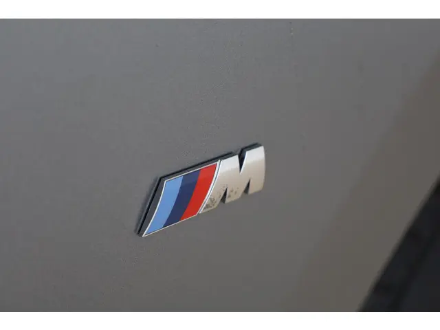 BMW 8 Serie Cabrio 840i 2023 Benzine 34