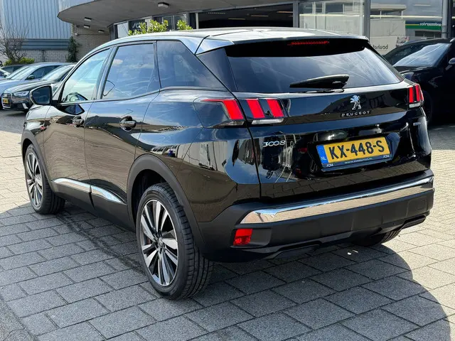 Peugeot 3008 1.2 PureTech Première 2016 Benzine