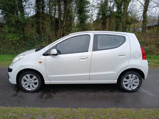 Nissan Pixo 1.0 Look S/S Airco 79.000km!!!! 2013 Benzine 7