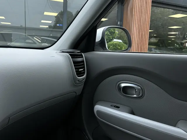 Kia e-Soul EV ExecutivePlusLine 27 kWh 2018 Elektrisch 29
