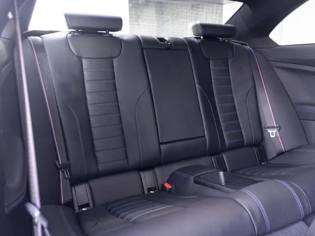 BMW 2 Serie Coupé 220i 2022 Benzine 11