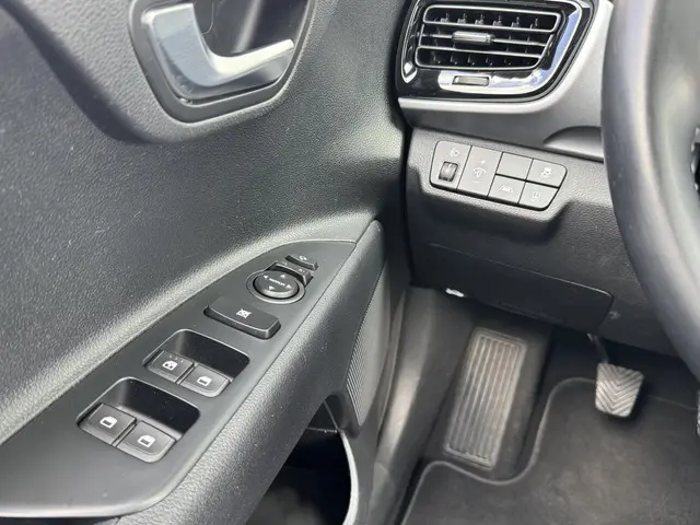 Kia Stonic 1.0 T-GDI DYNAMICPLUSLINE 2020 Benzine 18