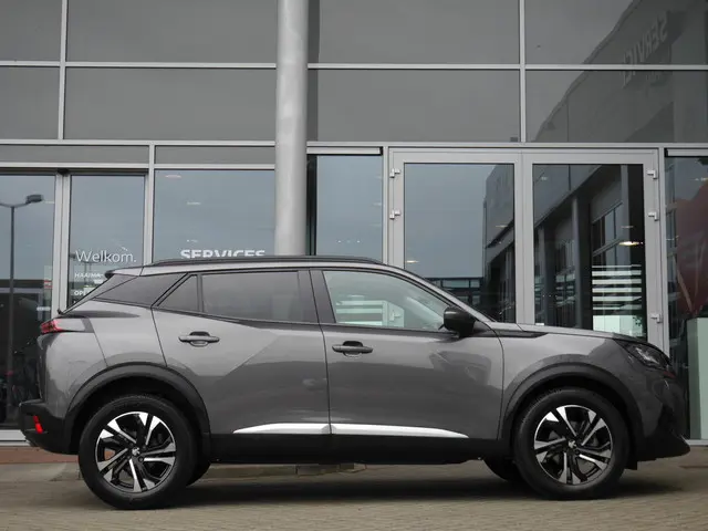 Peugeot 2008 1.2 PureTech Allure Pack 2021 Benzine 6