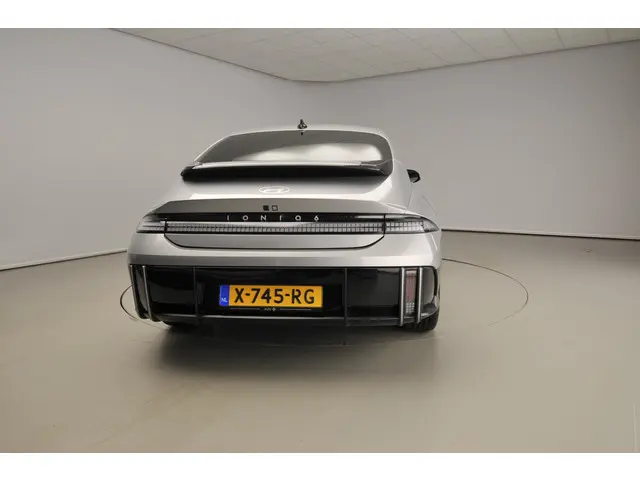 Hyundai IONIQ 6 Connect 77.4 kWh 2025 Elektrisch 3