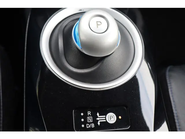 Nissan Leaf Tekna 30 kWh 2016 Elektrisch 32