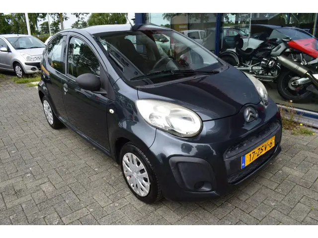 Citroën C1 1.0 Attraction 5 deurs airco 2013 Benzine 4