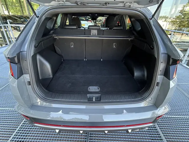 Hyundai Tucson 1.6 N-line 2022 Benzine 9