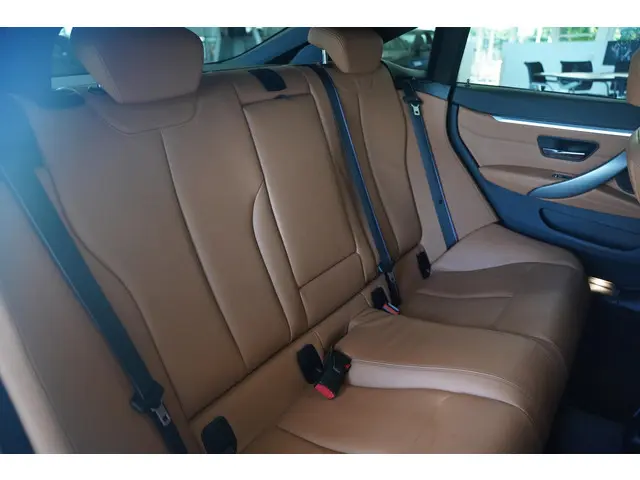 BMW 4 Serie Gran Coupé 418i 2020 Benzine 9