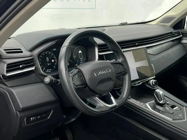 Lynk & Co 01 1.5 2021 Hybride Benzine 6