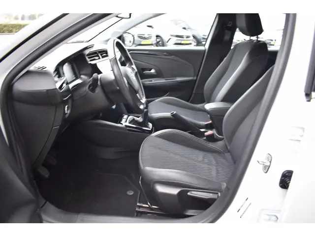 Opel Corsa 1.2 Edition 2022 Benzine 23