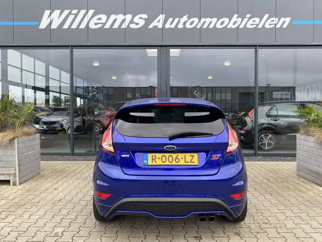 Ford Fiesta 1.6 ST2 182PK 2014 Benzine 9