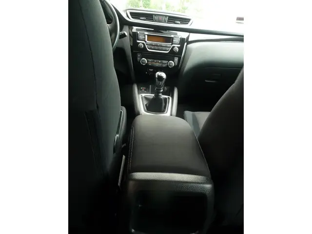 Nissan QASHQAI 1.2 Acenta 2014 Benzine 13