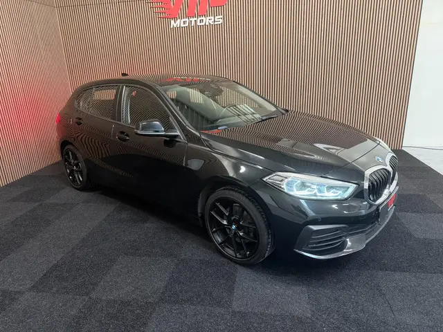 BMW 1 Serie 116i High Executive 2021 Benzine 3