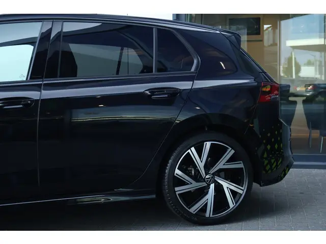 Volkswagen Golf 1.5 eTSI R-Line Business 2021 Benzine 5