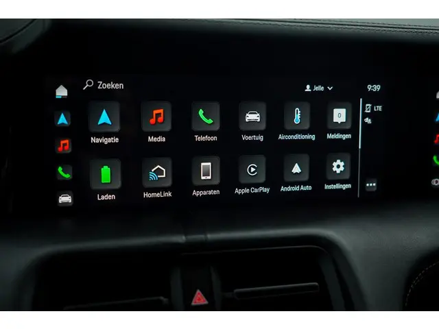 Porsche Taycan Cross Turismo 4 93 kWh 2021 Elektrisch 36