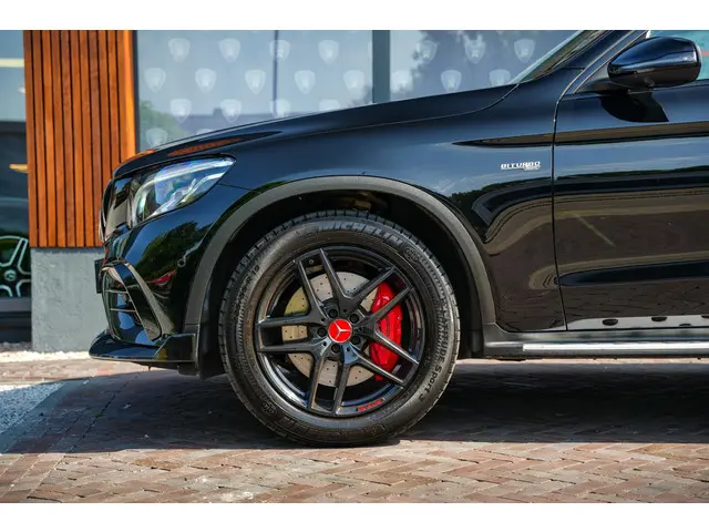 Mercedes-Benz GLC Coupé AMG 43 4MATIC 2018 Benzine 12