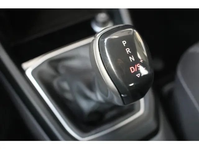 Volkswagen T-Cross 1.0 TSI Life 2021 Benzine 17