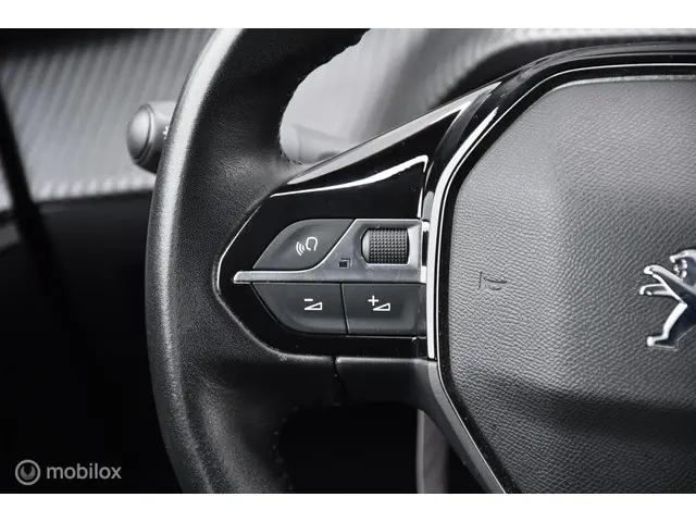 Peugeot 208 1.2 | Carplay | Cruise| Climate 2021 Benzine 13