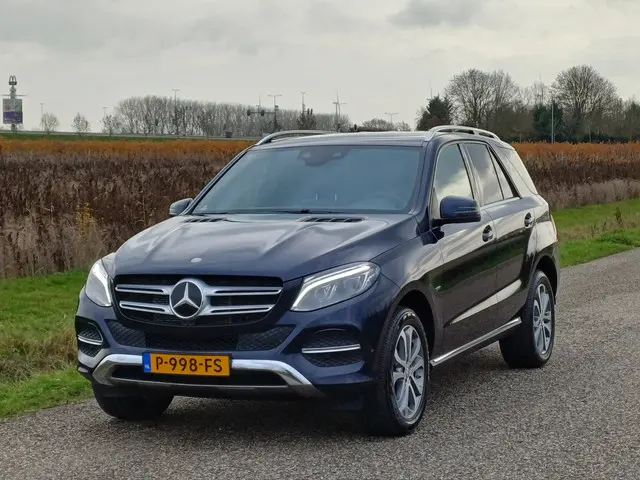 Mercedes-Benz GLE 500 e 4MATIC 2017 Hybride Benzine 3