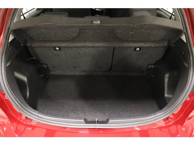 Toyota Yaris 1.5 Hybrid Aspiration, 2017 Hybride Benzine 34