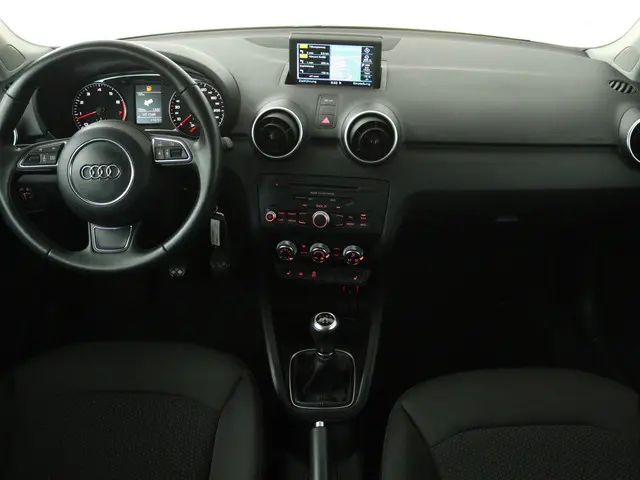 Audi A1 1.2 TFSI Pro Line S 2015 Benzine 27