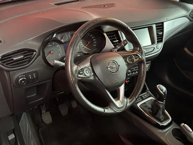 Opel Crossland 3