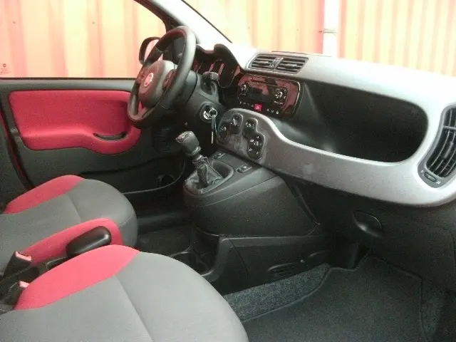 Fiat Panda 0.9 TwinAir Lounge / Airco 2013 Benzine 6