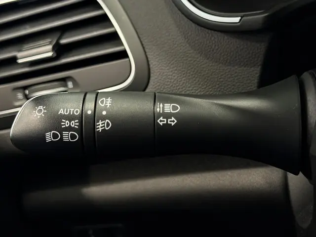 Renault Mégane 1.3 TCe 140 EDC Intens 2022 Benzine 36