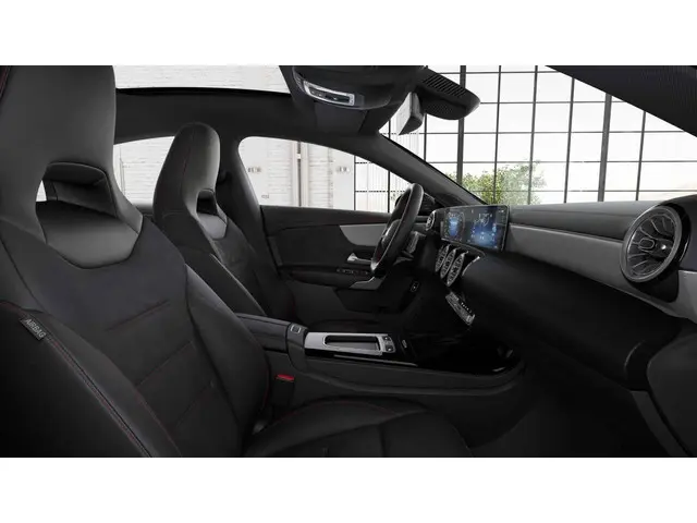 Mercedes-Benz CLA Coupé 180 Star Edition 2025 Benzine 5