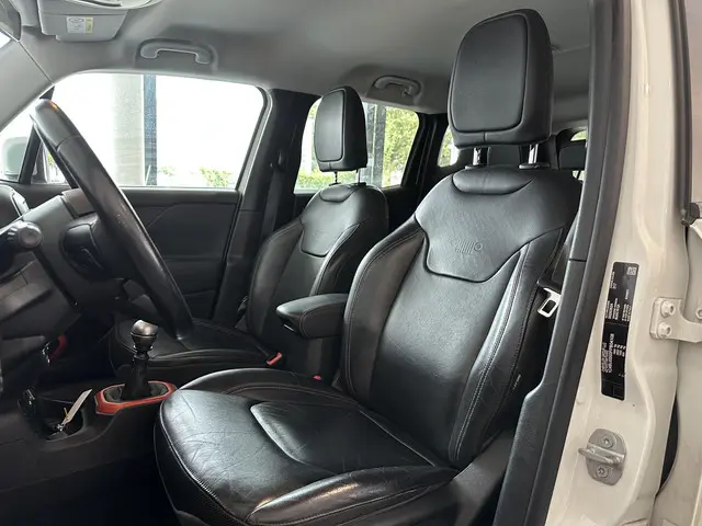 Jeep Renegade 1.4 MultiAir Opening Edition 2015 Benzine 7