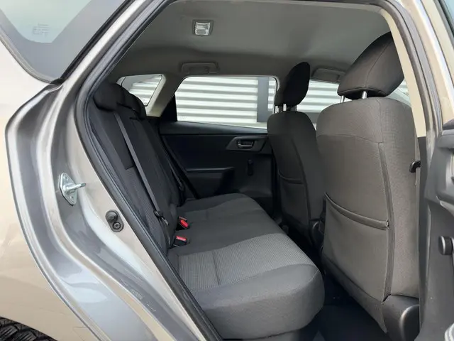 Toyota Auris 1.8 Hybrid Aspiration 2013 Hybride Benzine 11