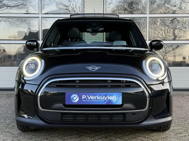 MINI Cooper Mini 1.5 Classic 2023 Benzine 11