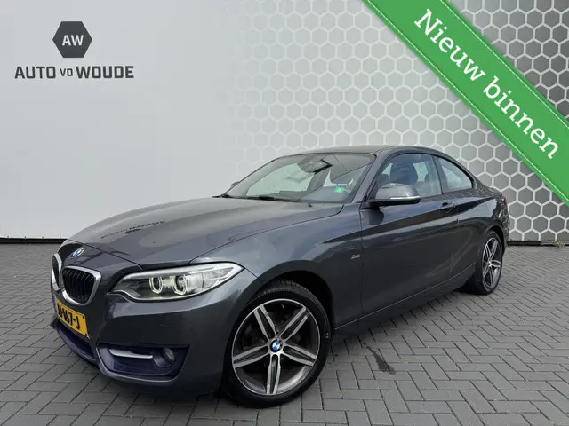 BMW 2 Serie Coupé 218i M Sport Trekhaak 2016 Benzine