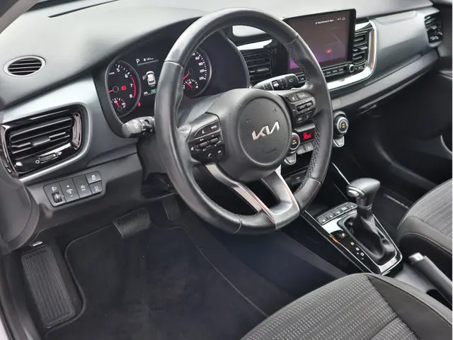 Kia Stonic 1.0 T-GDi MHEV DynamicPlusLine 2023 Benzine 11