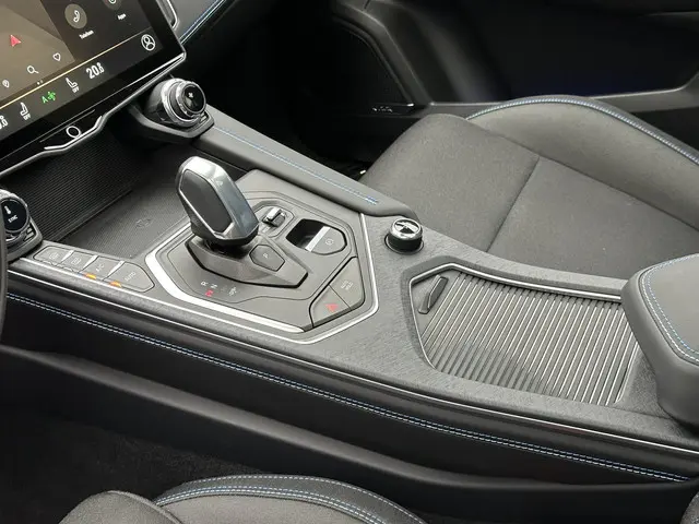 Lynk & Co 01 1.5 2022 Hybride Benzine 26