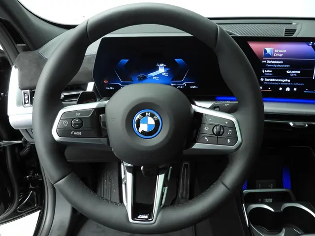 BMW iX2 eDrive20 2026 Elektrisch 11