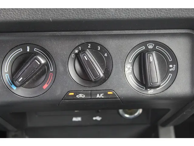 Škoda Fabia 1.4 TDI Ambition//Cruise//Airco//5drs!! 2016 Diesel 12
