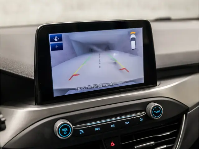 Ford Focus Wagon 1.0 EcoBoost Titanium X 2020 Benzine 16