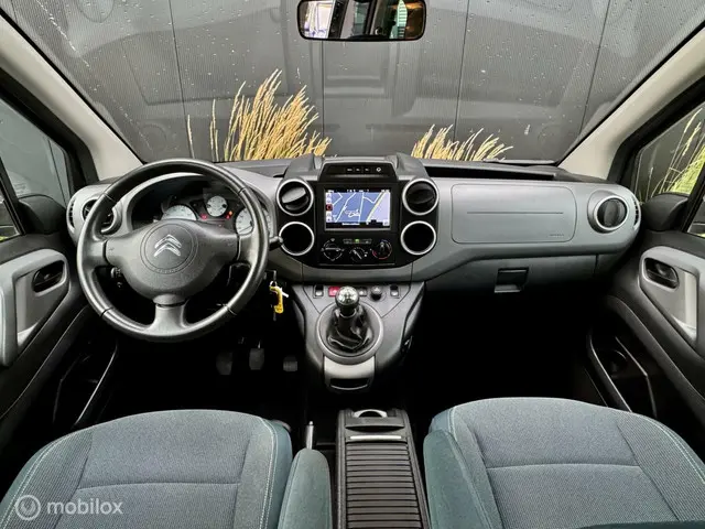 Citroën Berlingo combi 1.2 PureTech Feel 2017 Benzine 6
