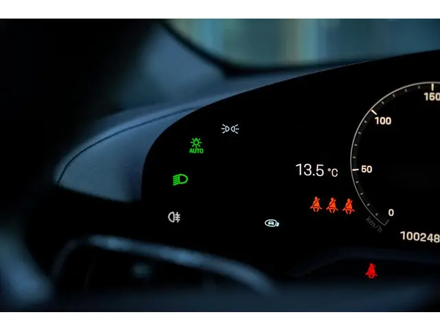 Porsche Taycan Performance 84 kWh 2021 Elektrisch 48