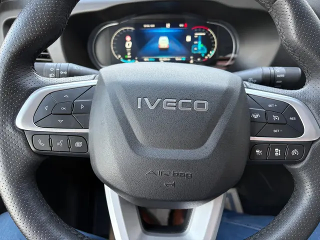 Iveco Daily 35S18V A8 Euro 6 2024 Diesel 7