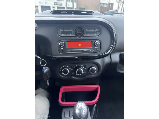 Renault Twingo 1.0 SCe Collection 2016 Benzine 22