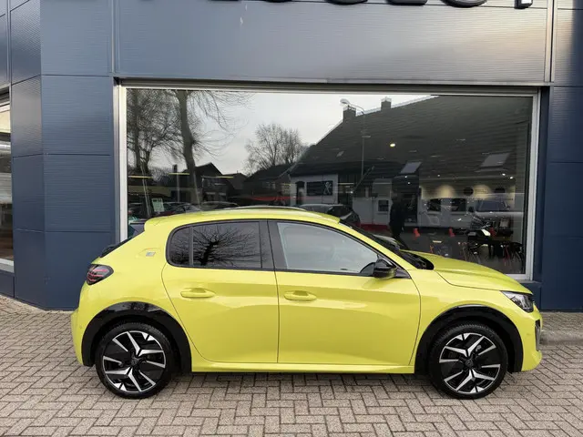 Peugeot e-208 EV GT 51 kWh 156 PK 2025 Elektrisch 8