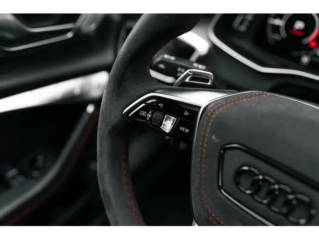 Audi RS6 A6 Avant TFSI quattro 2019 Benzine 35