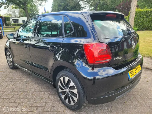 Volkswagen Polo 1.0 BlueMotion,airco,cruise,lm 2017 Benzine 4