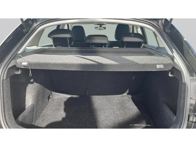 Škoda Scala 1.0 TSI Ambition 2023 Benzine 12