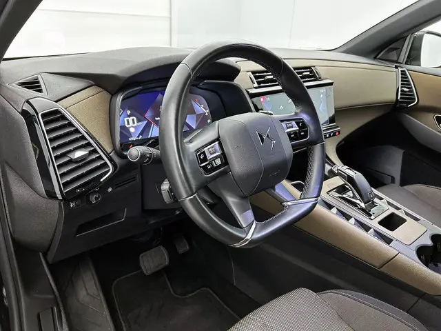 DS DS 7 Crossback 1.6 So Chic 2023 Benzine 22