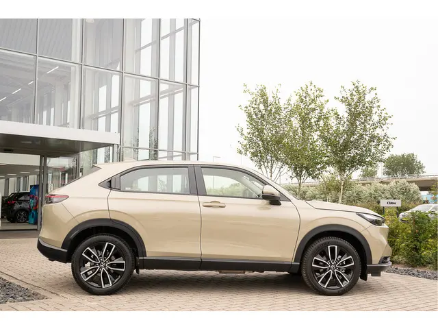 Honda HR-V 1.5i e:HEV ELEGANCE 2022 Hybride Benzine 52