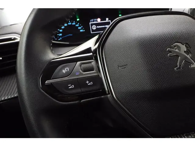 Peugeot e-2008 EV Active 50 kWh 2021 Elektrisch 19