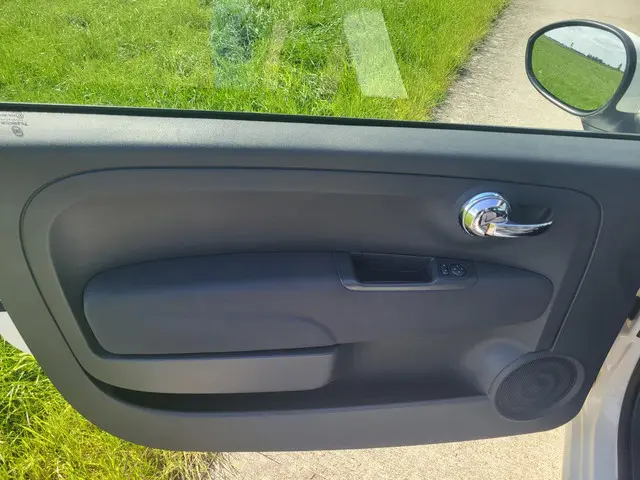 Fiat 500 1.2 Pop airco panoramadak 2012 Benzine 16